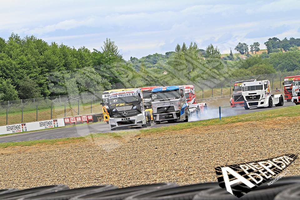 35525320_1680069898777504_3311665328496312320_n